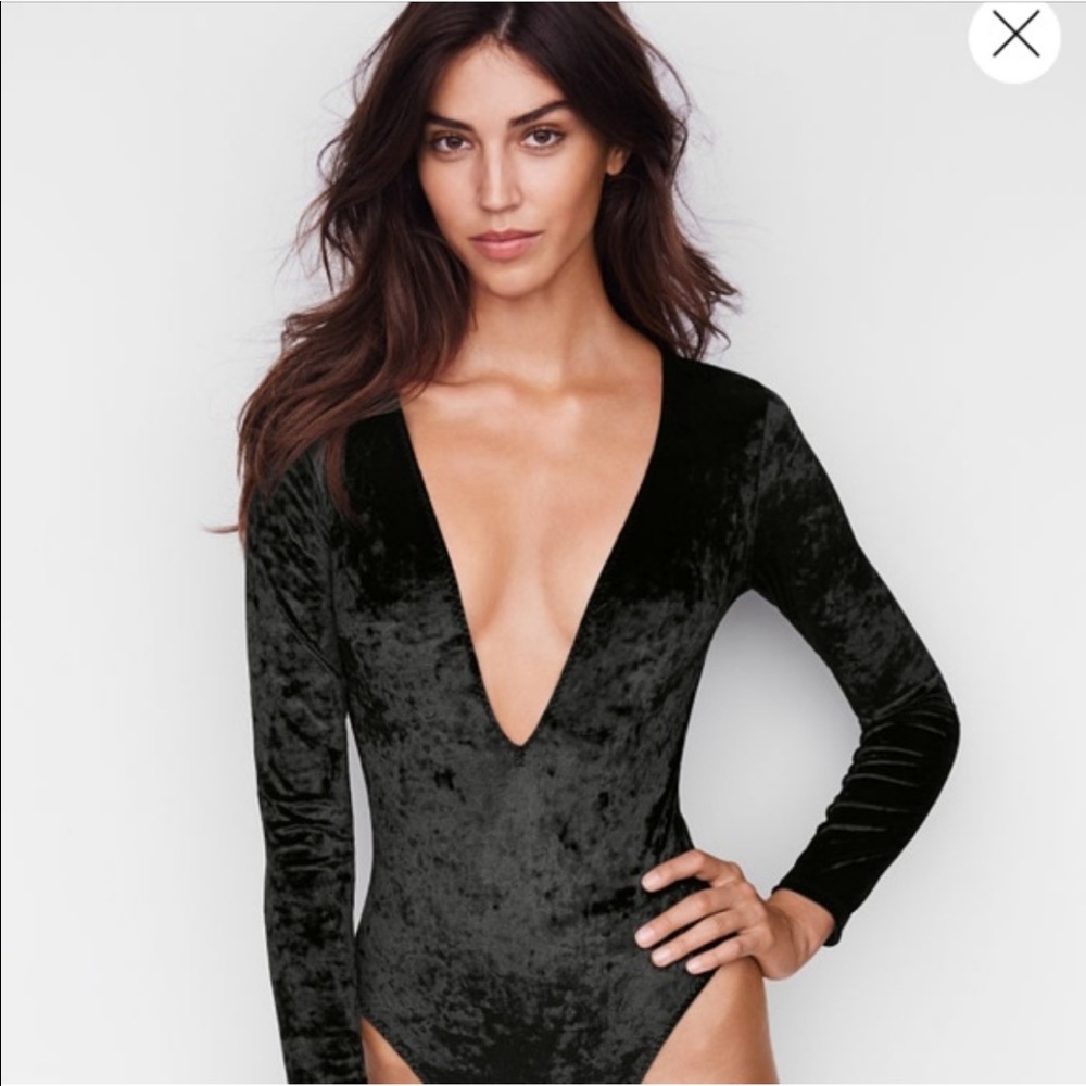 NWOT Victoria Secret Deep V-Neck Bodysuit